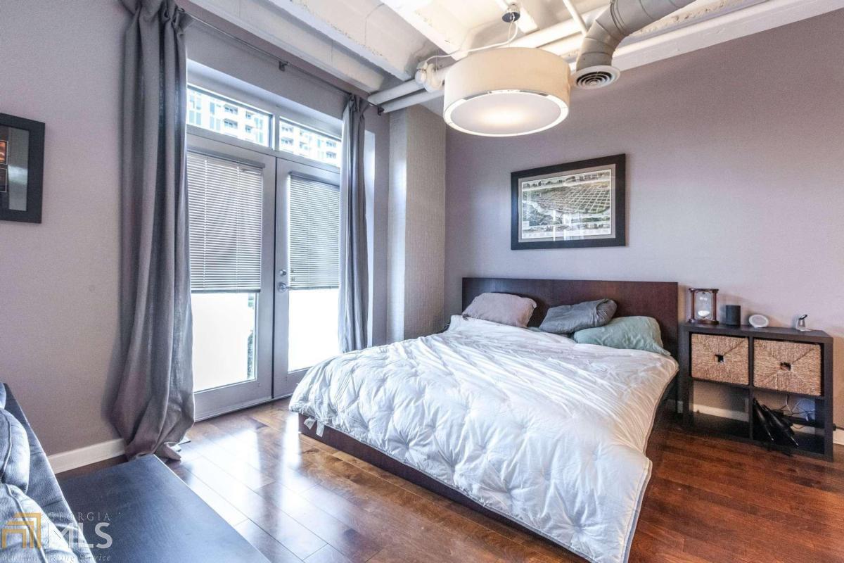 805 Peachtree - Residential