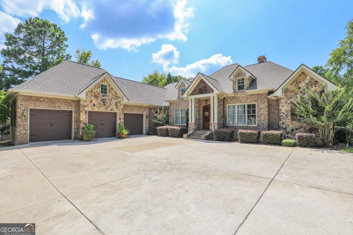 141 Arbor WAY NE