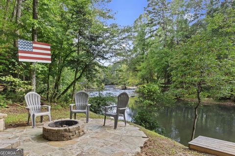 A home in Clarkesville