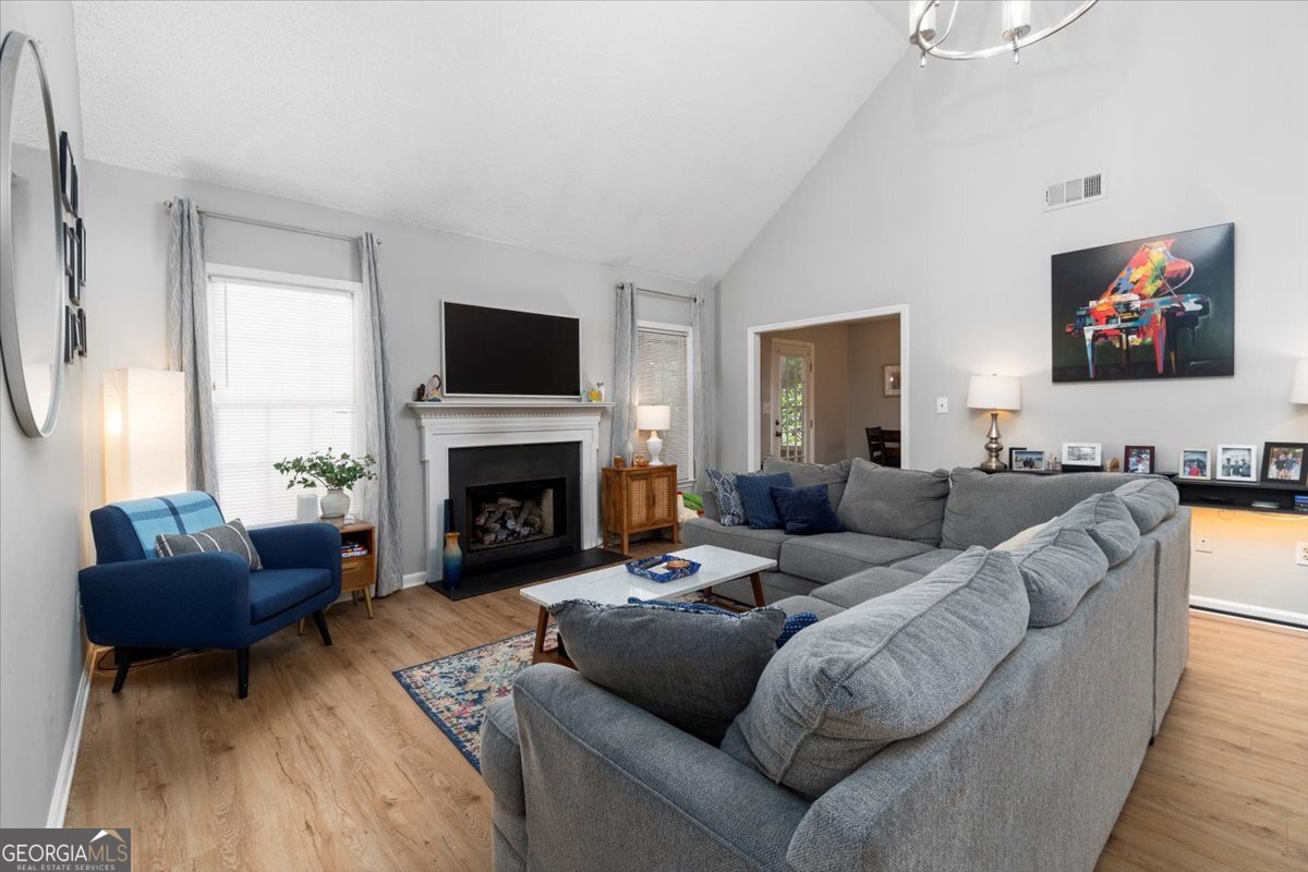 145 Wakefield DR