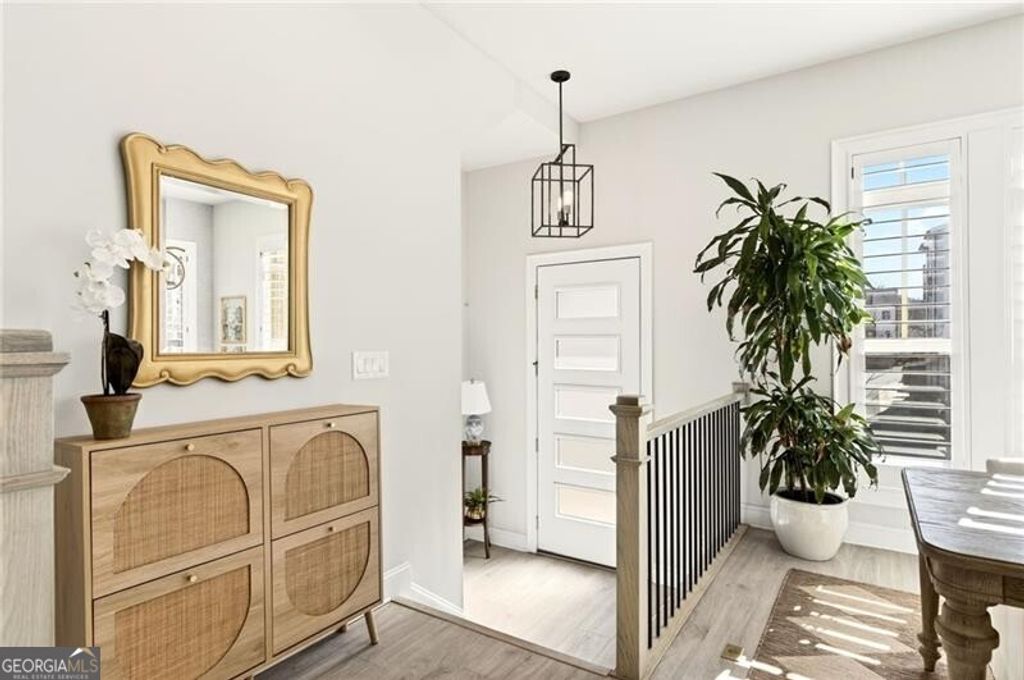 Photo of 4342 Parkside Place, Atlanta, GA 30342 (MLS # 10671965)