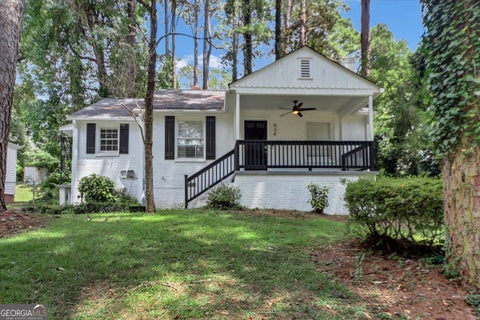 Photo of 914 Rosemary Avenue SW, Atlanta, GA 30311 (MLS # 10812304)