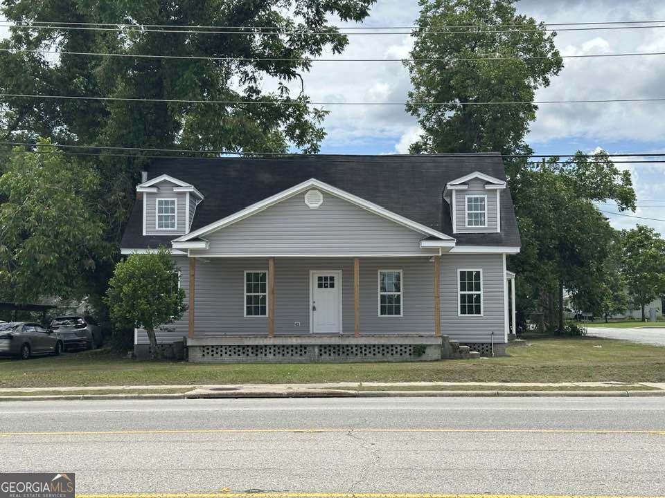 3715 E Highway 84