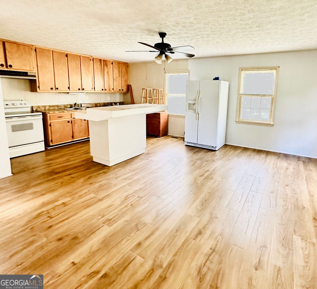 Photo of 111 Tyler Street, Barnesville, GA 30204 (MLS # 10835744)
