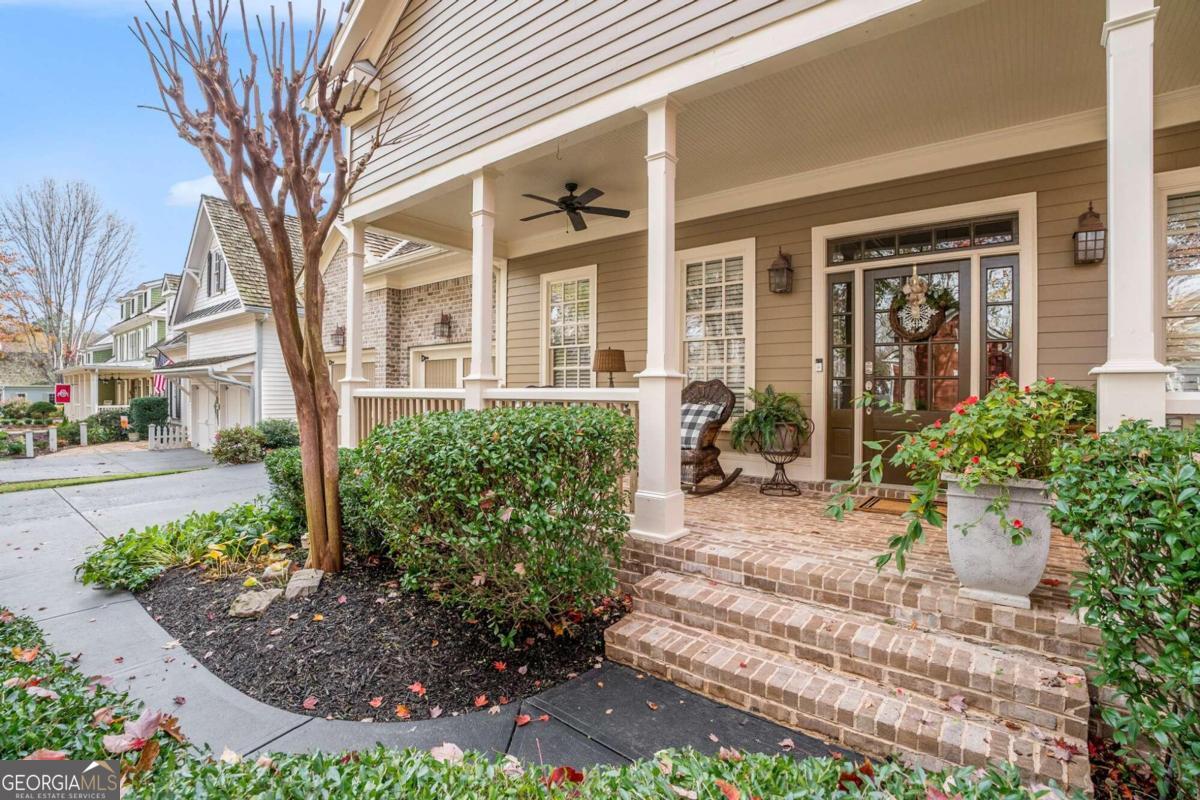 194 Waterfront Park LN