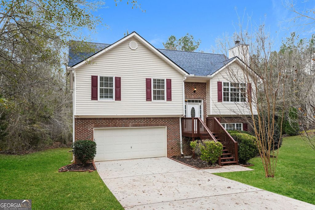 Photo of 1024 Miss Amber Way, Locust Grove, GA 30248 (MLS # 10660916)