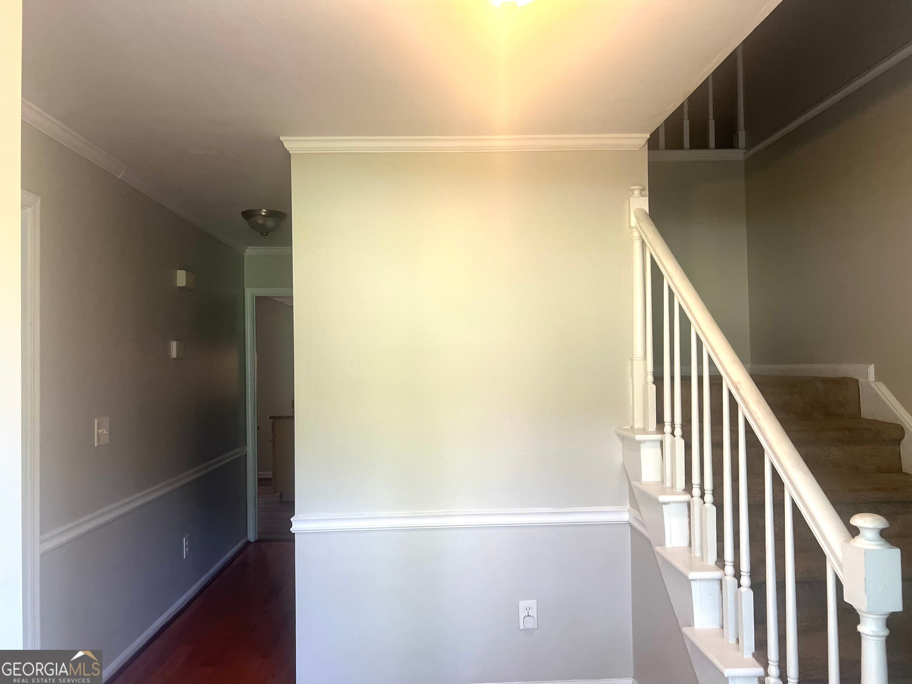 522 Hickory Hills DR