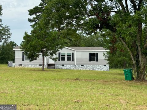 A home in Smithville