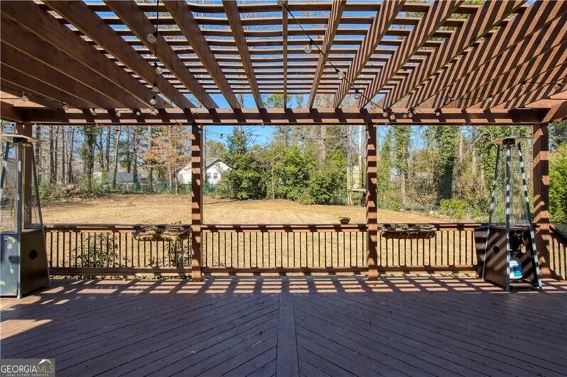 Roswell, Georgia 30076, United States, 4 Bedrooms Bedrooms, ,4 BathroomsBathrooms,Residential,Active,78747