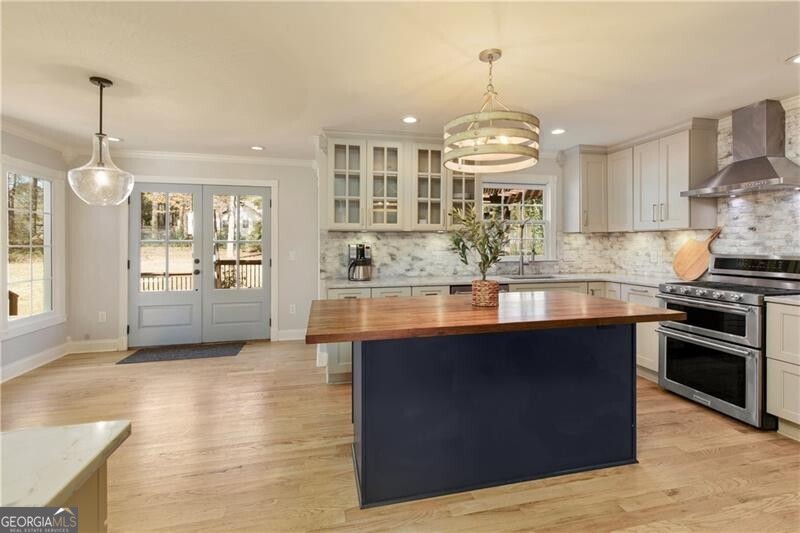 Roswell, Georgia 30076, United States, 4 Bedrooms Bedrooms, ,4 BathroomsBathrooms,Residential,Active,78747