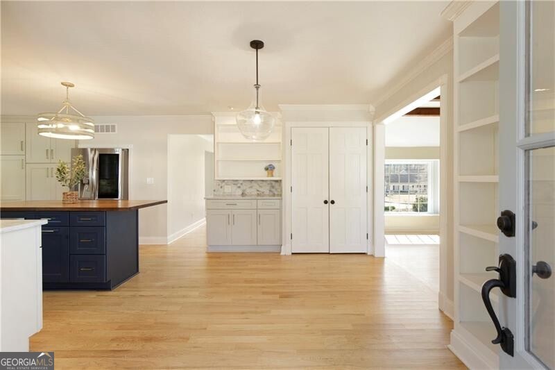 Roswell, Georgia 30076, United States, 4 Bedrooms Bedrooms, ,4 BathroomsBathrooms,Residential,Active,78747