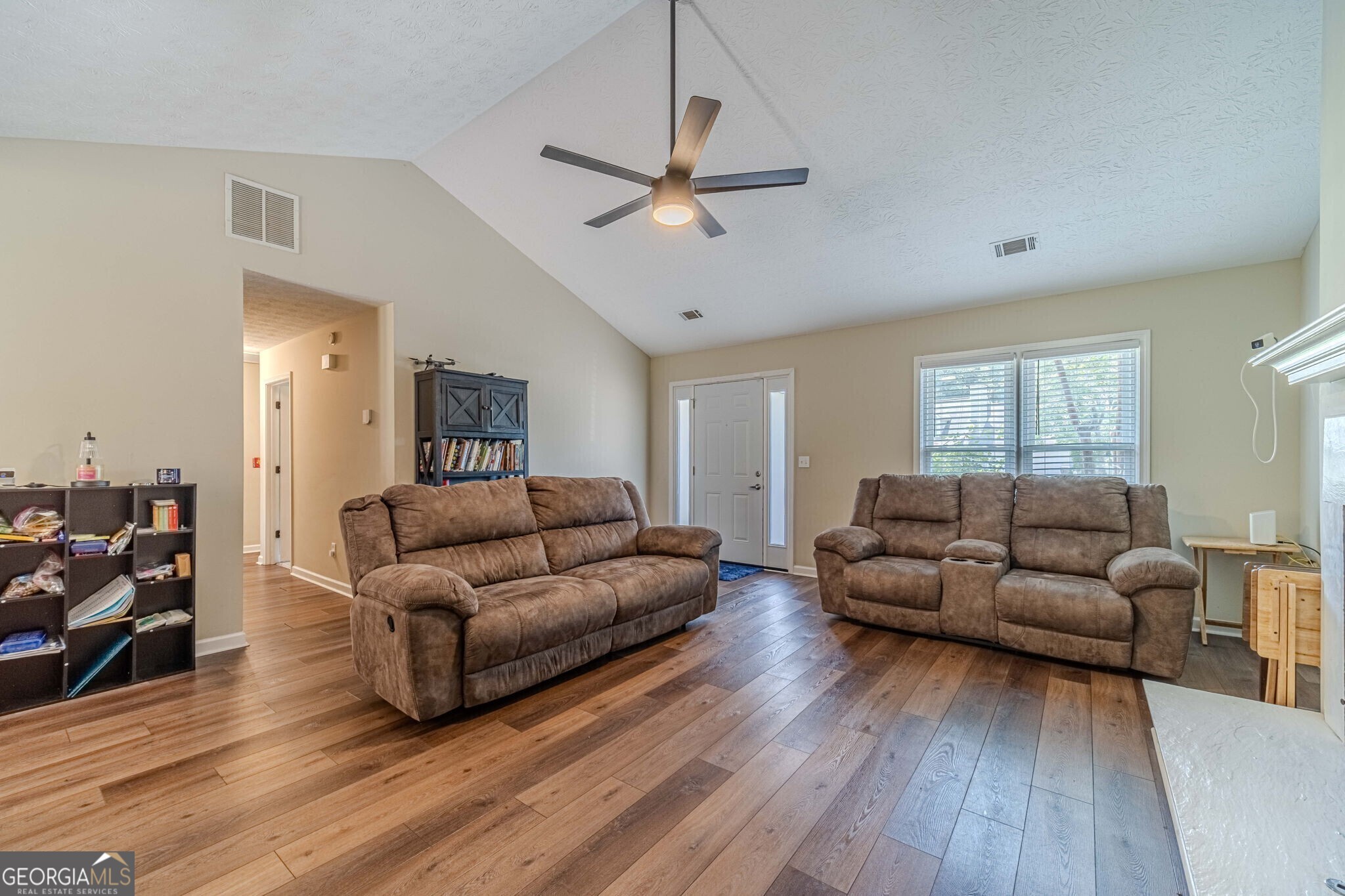4180 Fox Chase DR