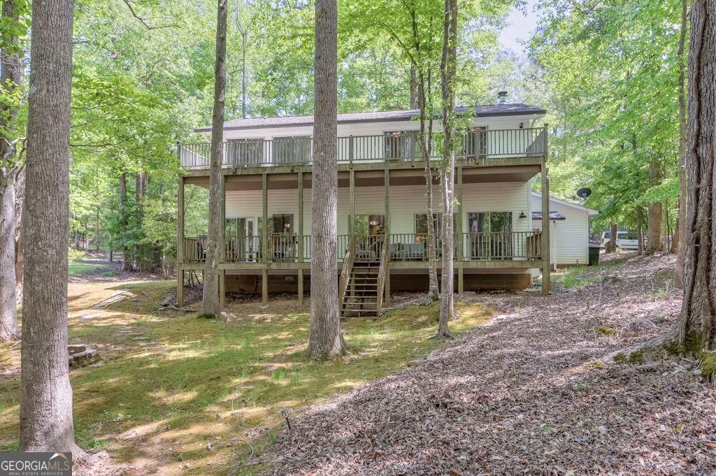 8012 Beachwood DR