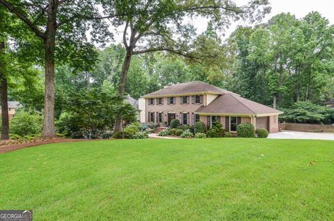 4366 Cedar Wood DR SW Lilburn GA 30047