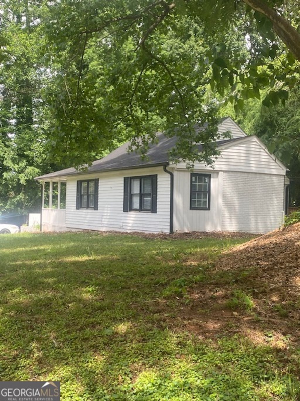 Photo of 214 Pinewood Lane, Stockbridge, GA 30281 (MLS # 10764221)