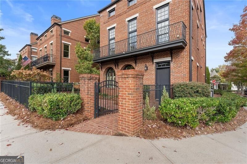Crabapple Crossroads - Residential