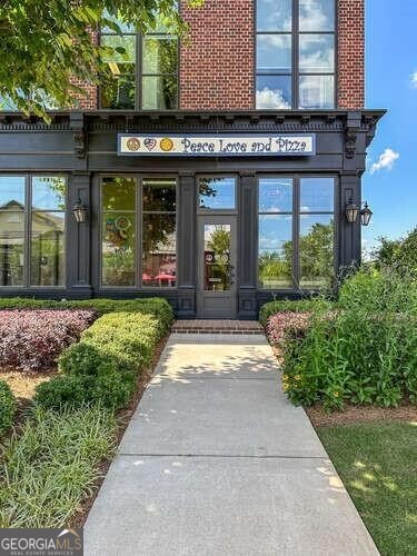 Crabapple Crossroads - Residential