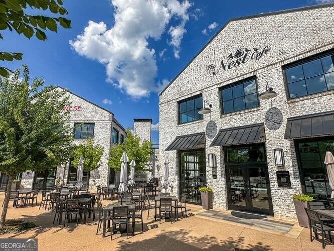 Crabapple Crossroads - Residential