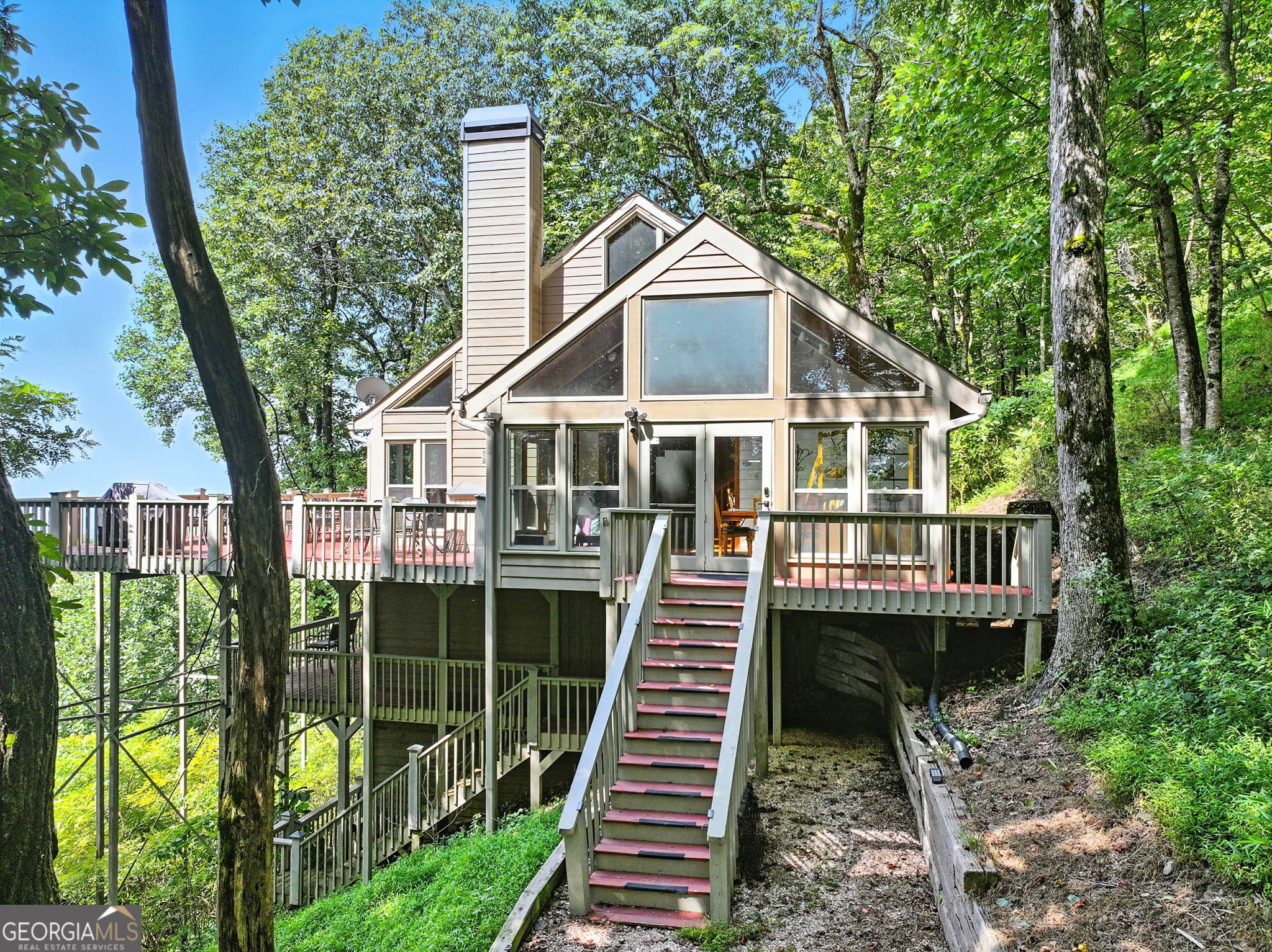 1474 Deer Run RDG