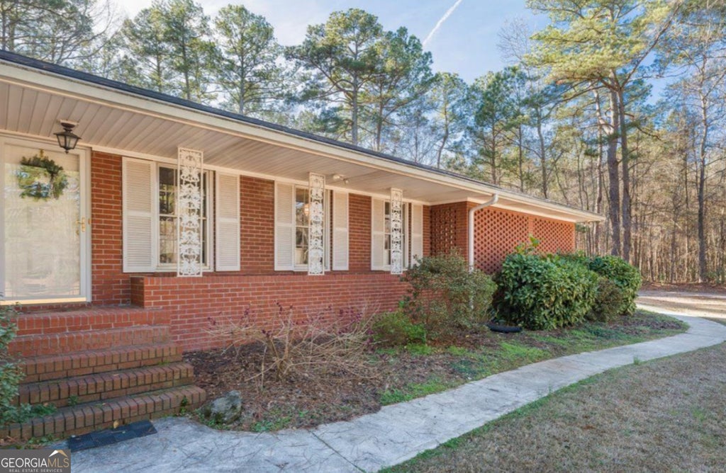 Photo of 1600 Highway 92 N, Fayetteville, GA 30214 (MLS # 10785164)