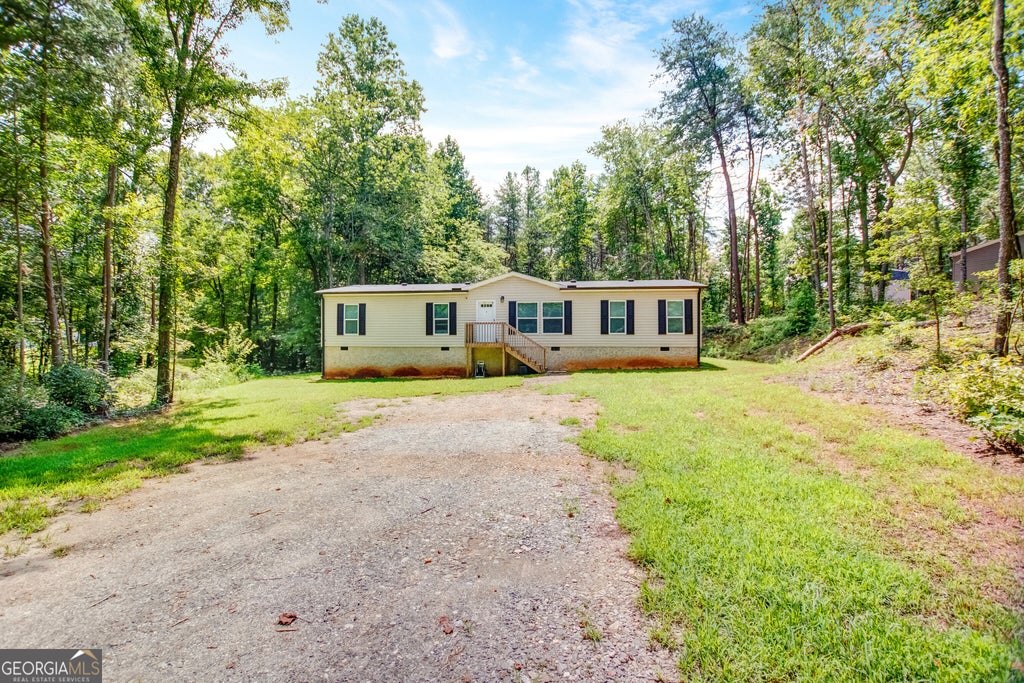 Photo of 174 Rivendell RD, Clarkesville, GA 30523 (MLS # 10879510)