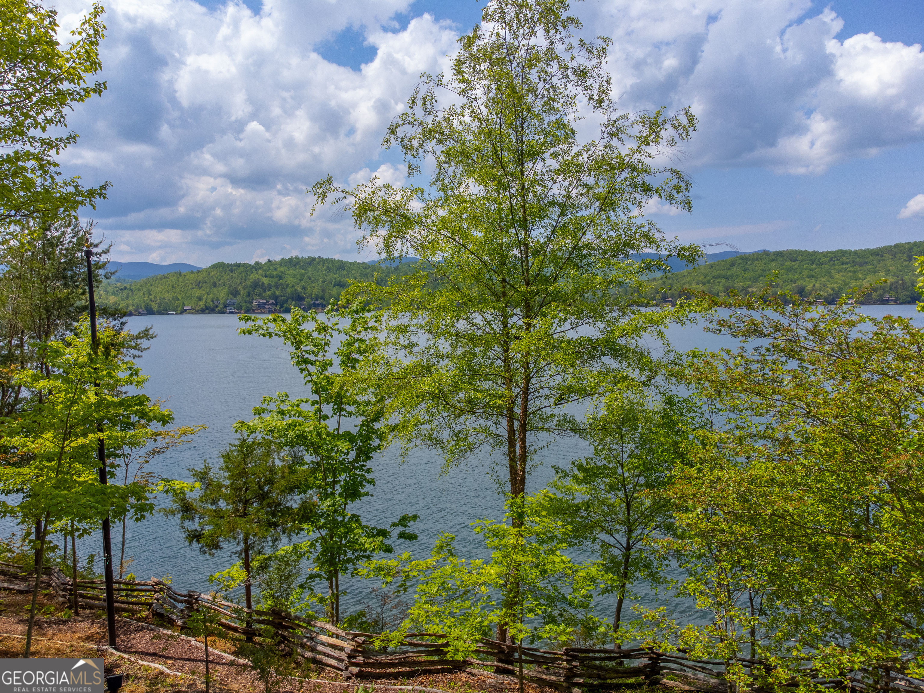 Lake Burton - Residential