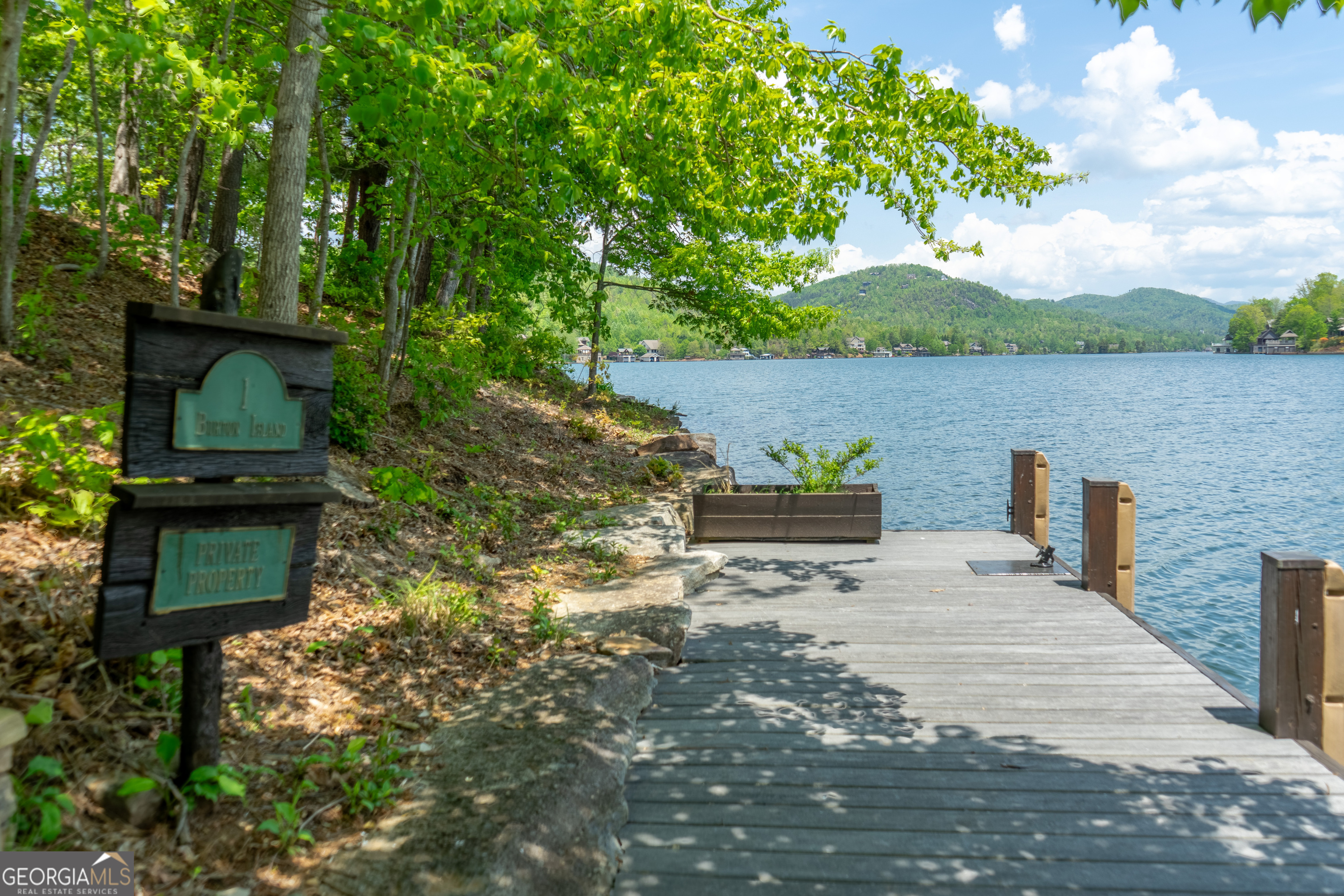 Lake Burton - Residential