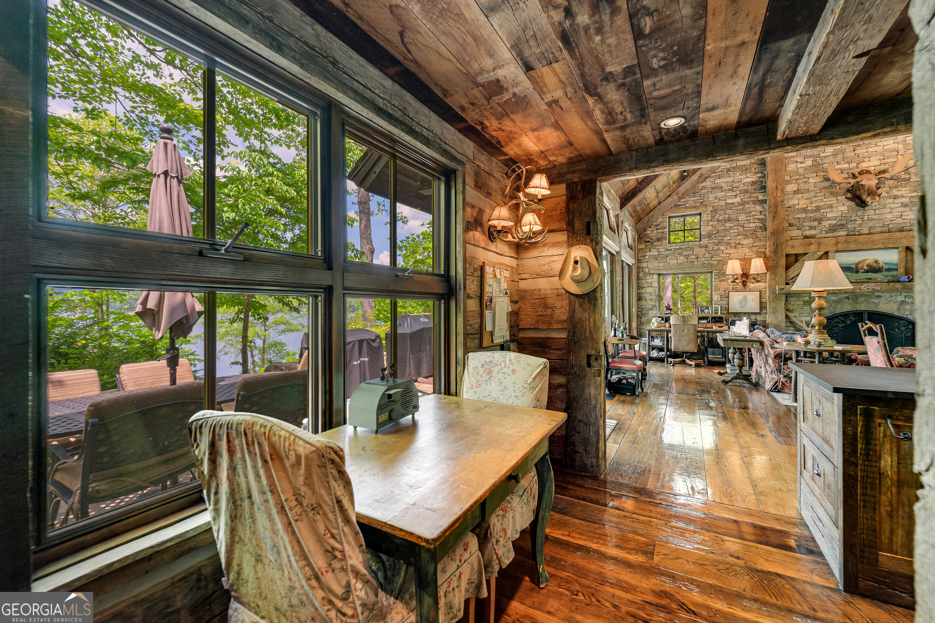 Lake Burton - Residential