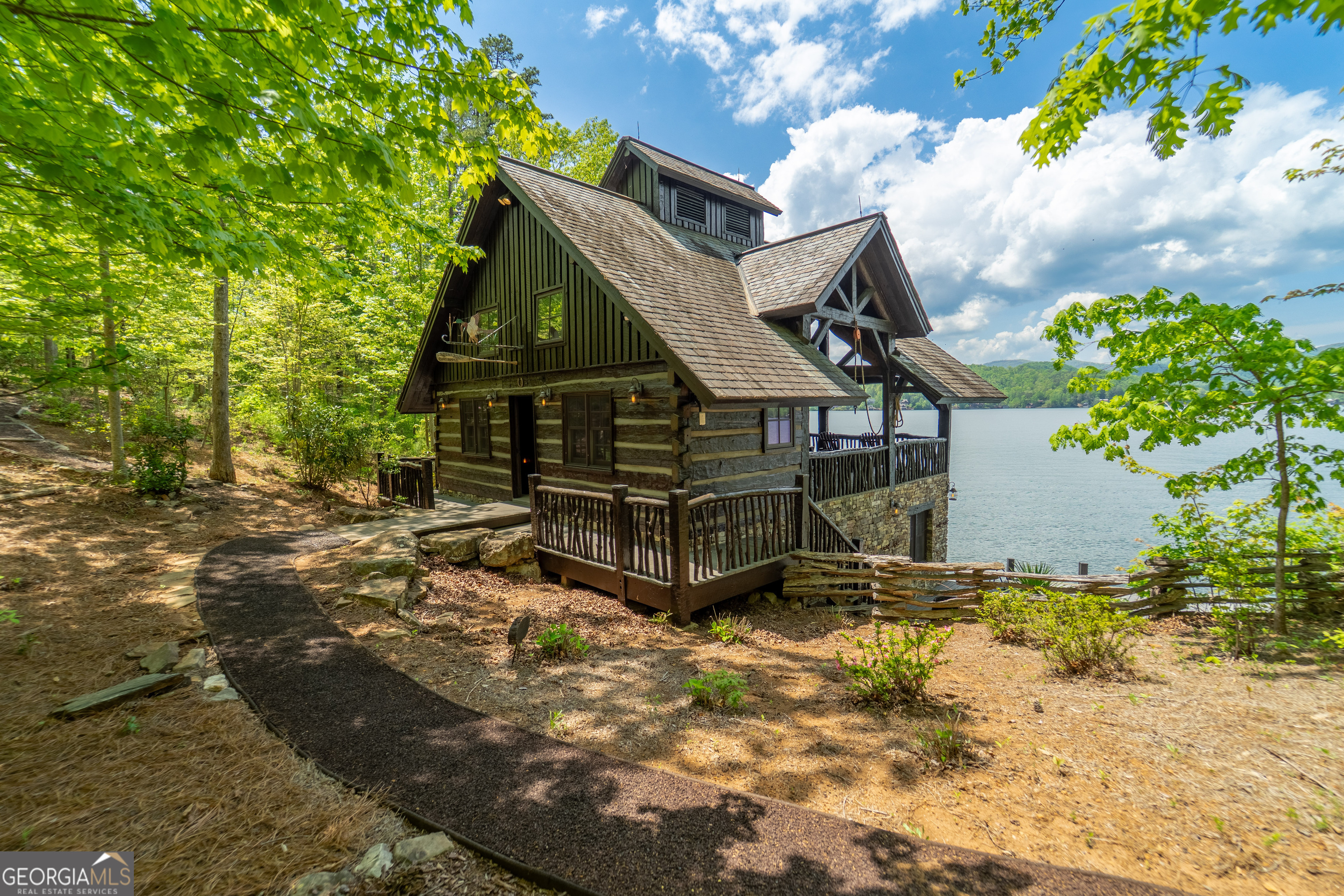 Lake Burton - Residential