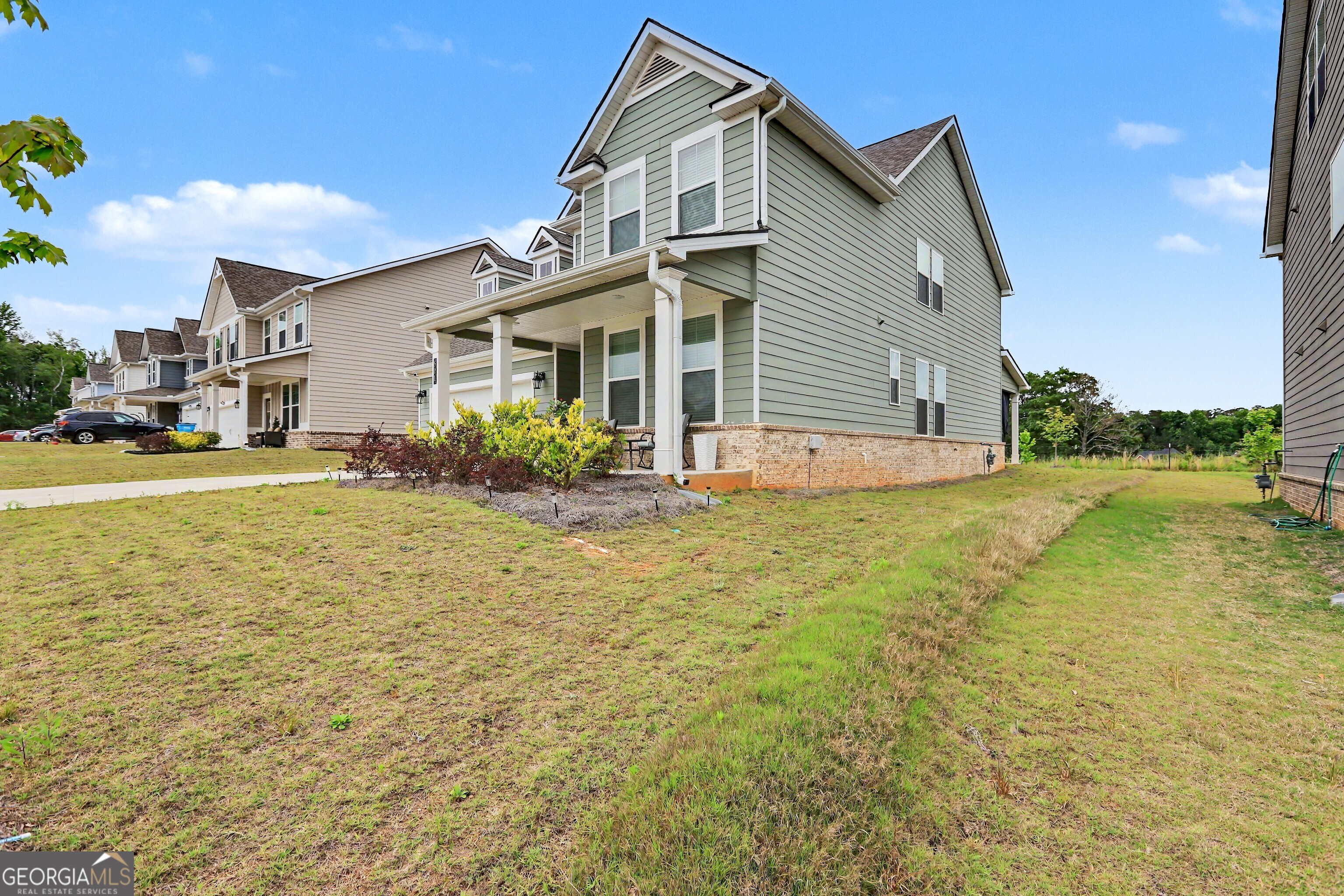 521 Teversham DR