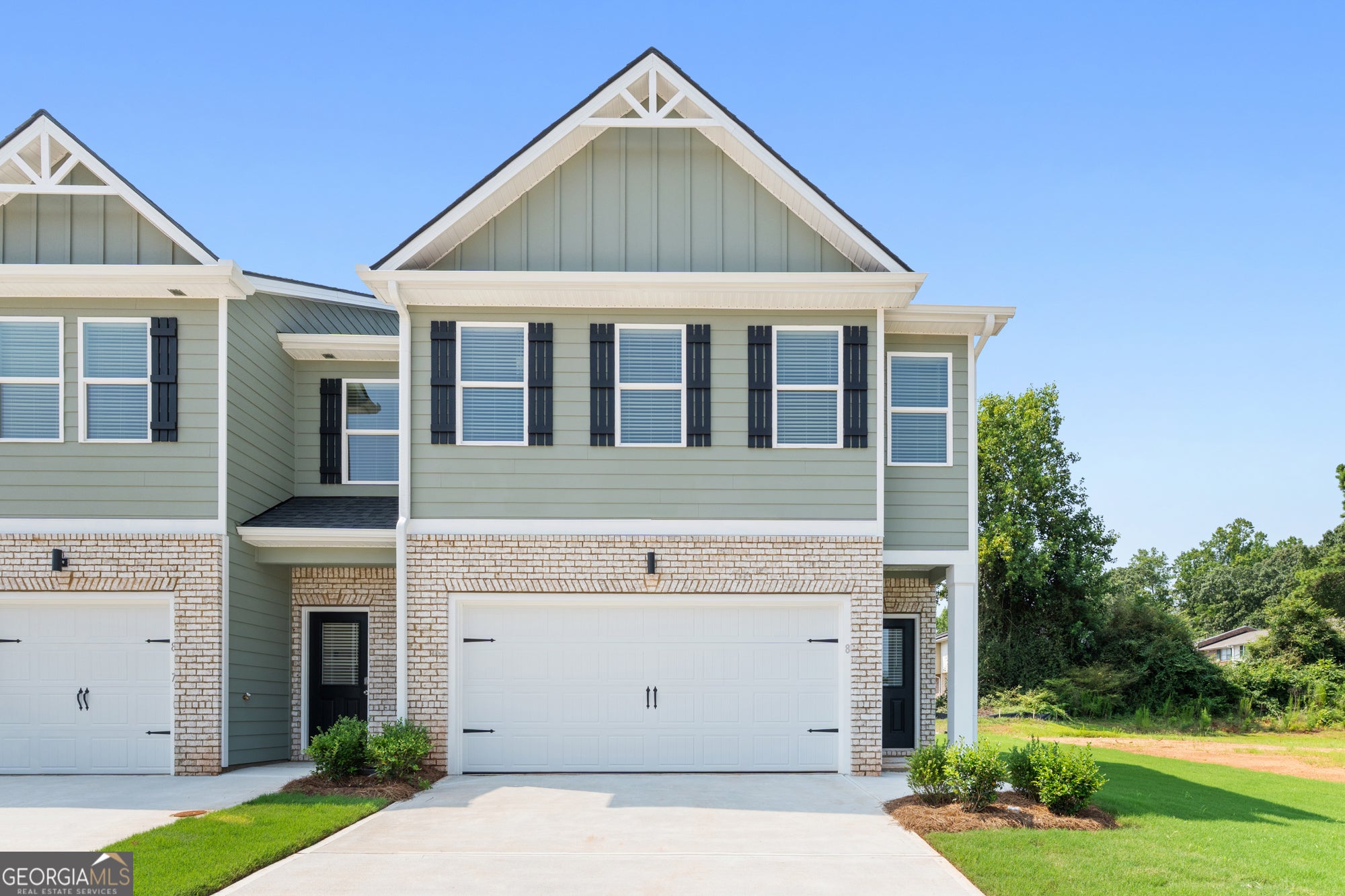 8333 Columbia CT