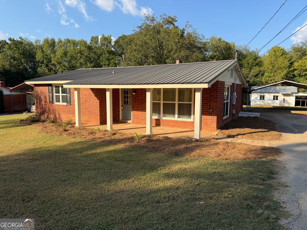 Photo of 40 Duke Street, Jefferson, GA 30549 (MLS # 10850571)