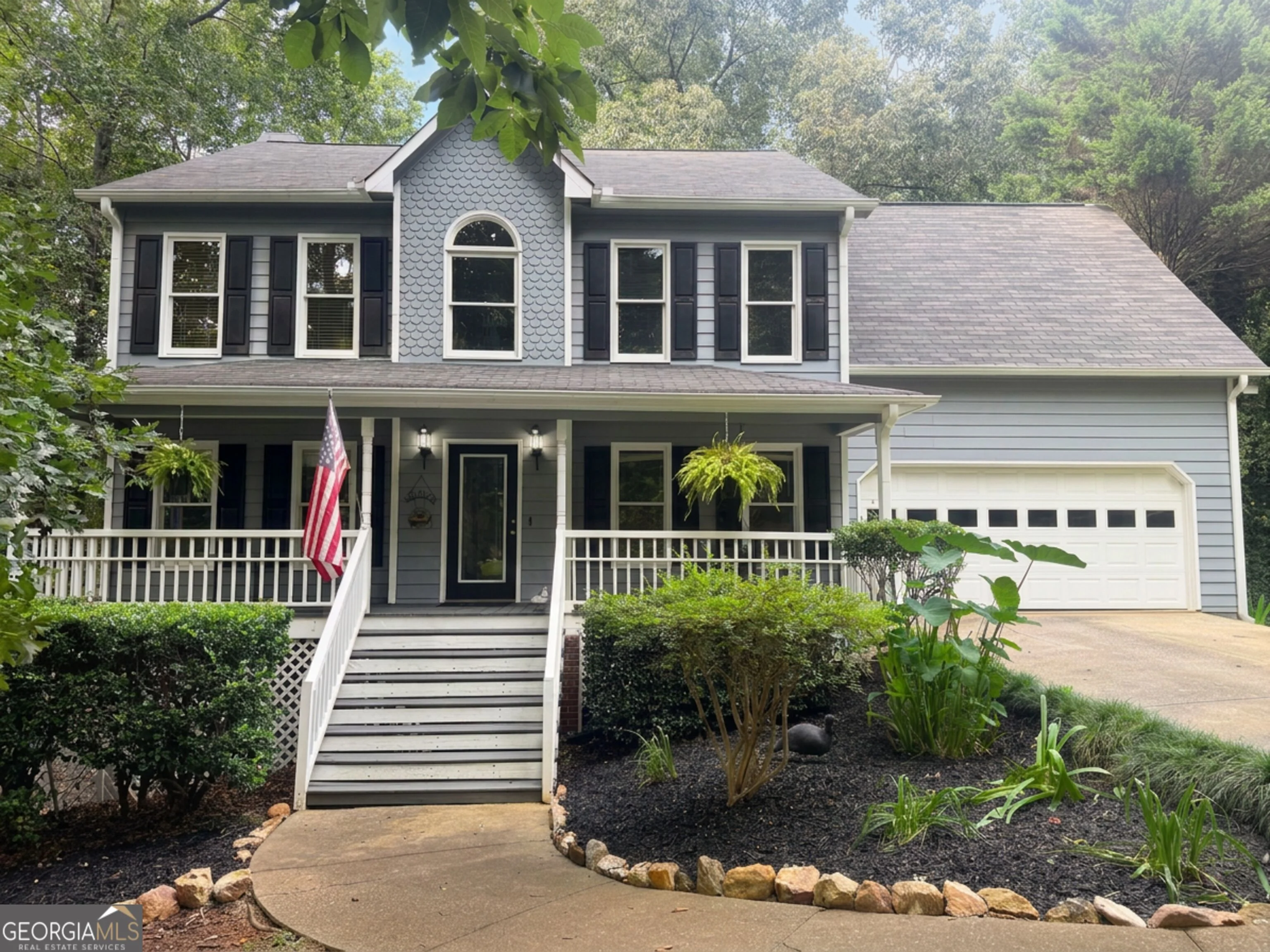 152 Banyon Court