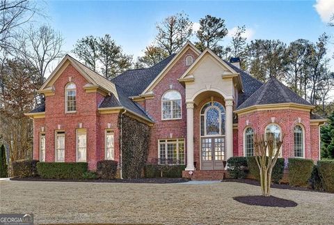 376 Prestbury CT Suwanee GA 30024