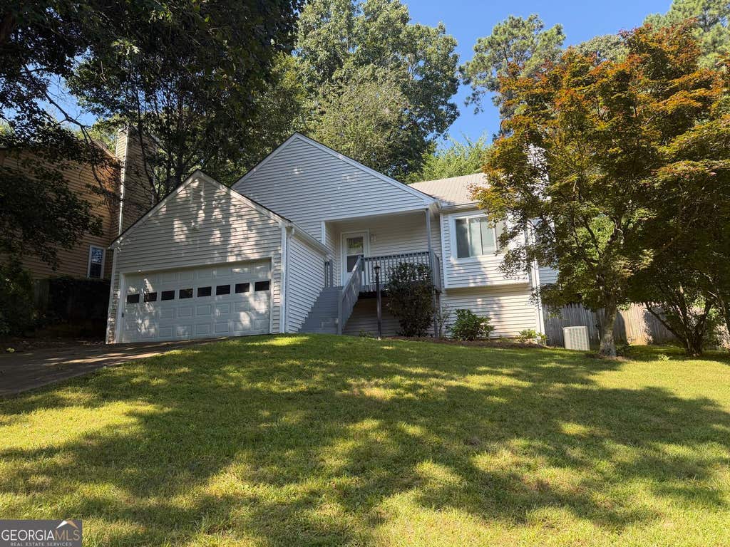 Photo of 1819 Crescent Hill Drive NW, Acworth, GA 30102 (MLS # 10822676)