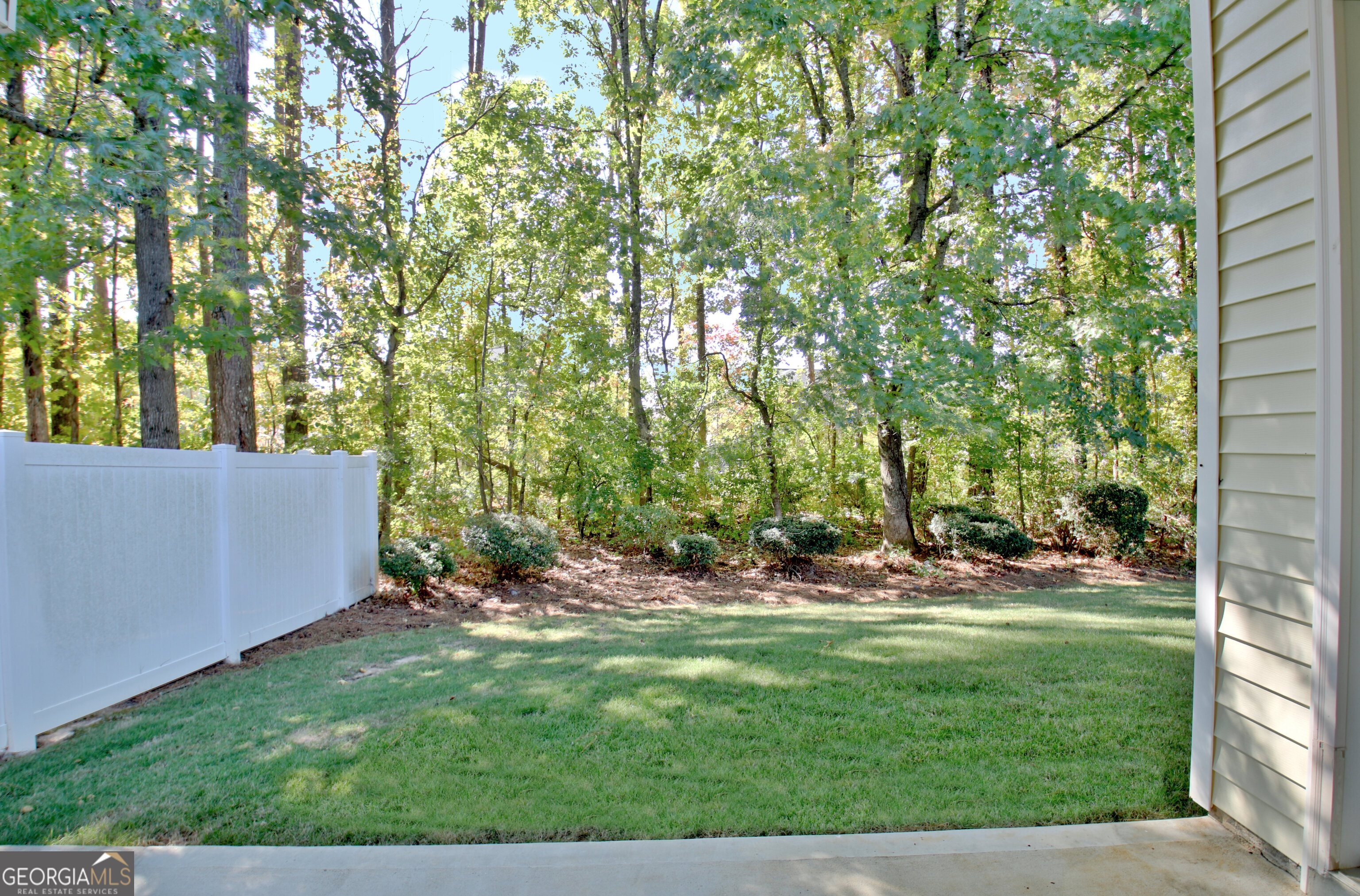 Newnan, Georgia 30265, United States, 2 Bedrooms Bedrooms, ,2 BathroomsBathrooms,Residential,Pending,38134