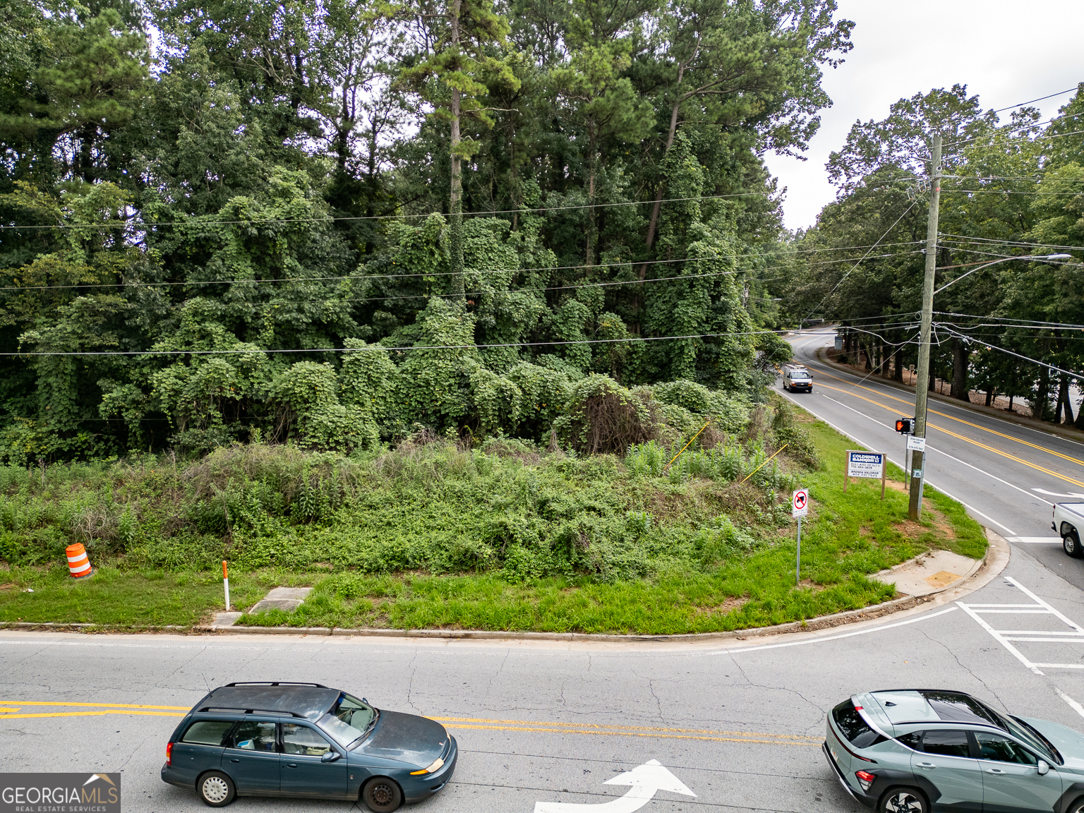 2827 Henderson Mill RD