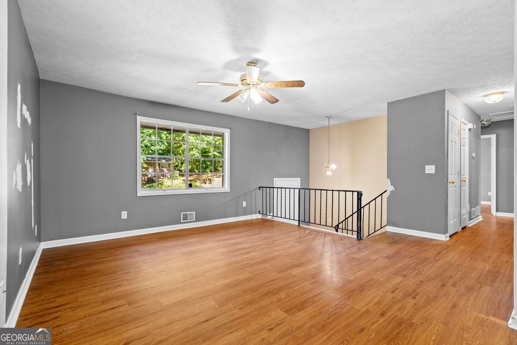 Photo of 1197 Wynbrook Road SW, Marietta, GA 30008 (MLS # 10765690)