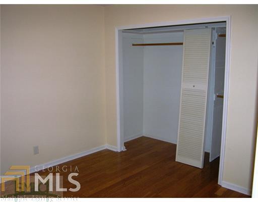 Laurel Oaks - Residential