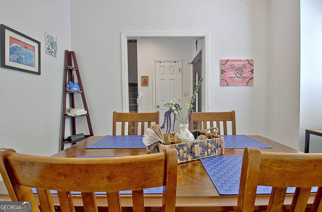 Photo of 747 S Fairfield Drive, Peachtree City, GA 30269 (MLS # 10784724)