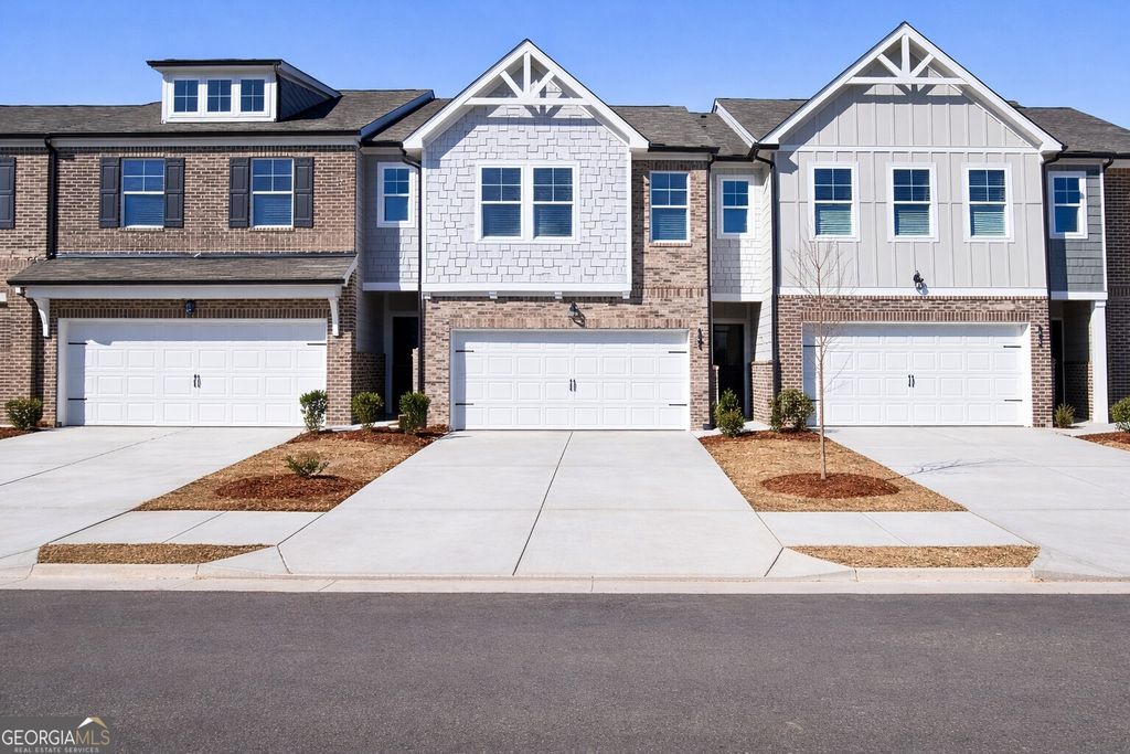 Photo of 645 Gunnin Way #LOT 27, Mcdonough, GA 30253 (MLS # 10732329)