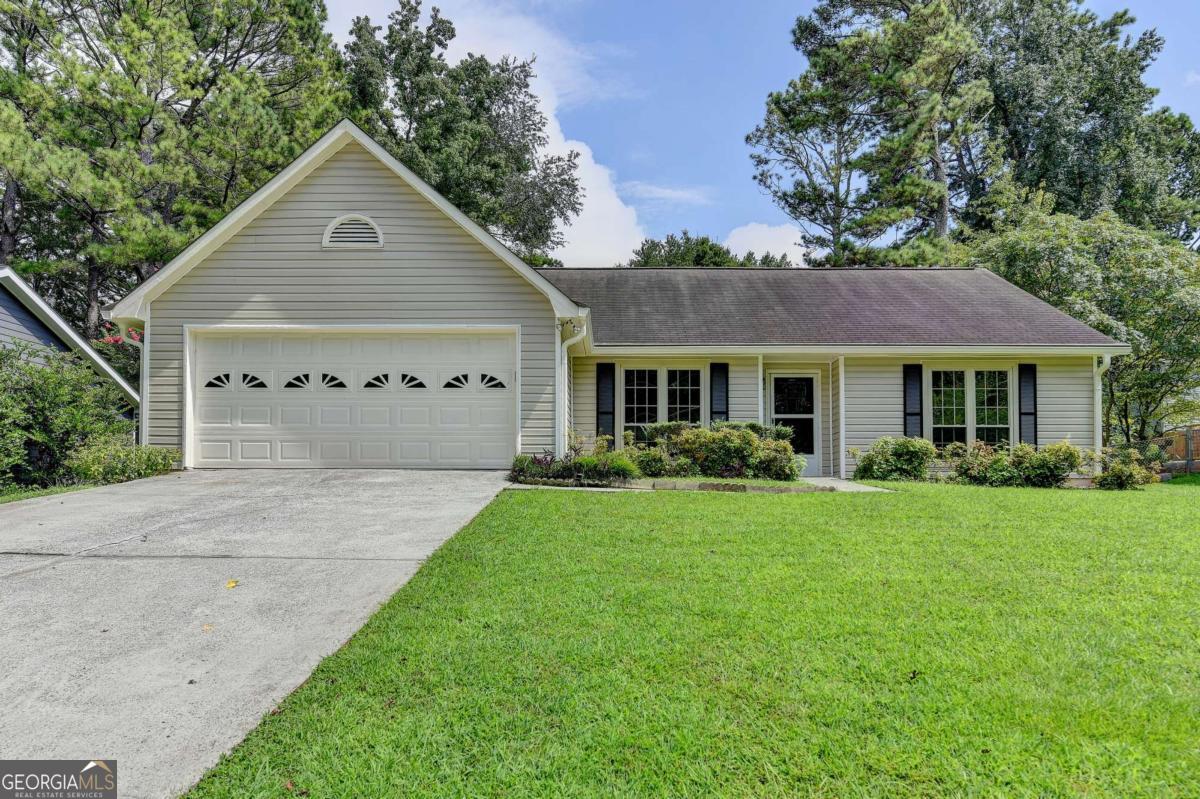 1107 Sanfords WALK