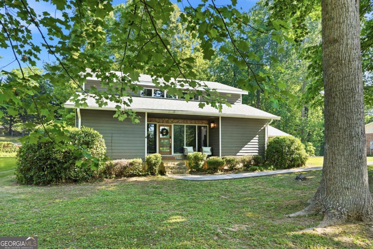 184 County Cork DR SW