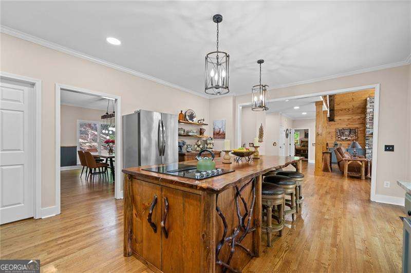 816 Alpine DR