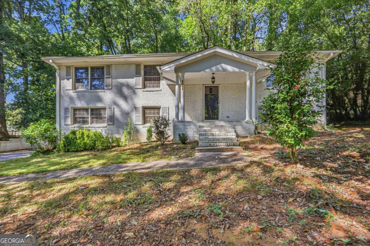 6489 Lynndale