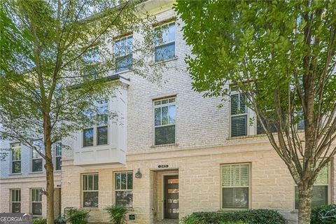 Photo of 243 Franklin Road, Atlanta, GA 30342 (MLS # 10618325)
