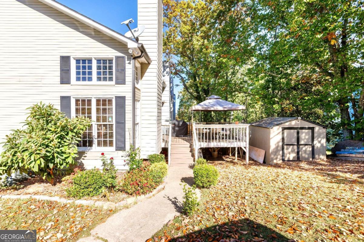 Wellcrest Twonhomes - Residential