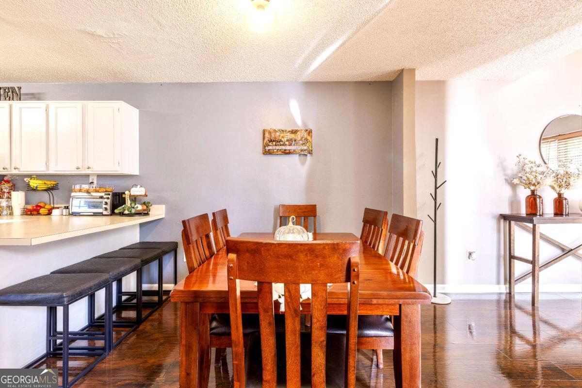Wellcrest Twonhomes - Residential