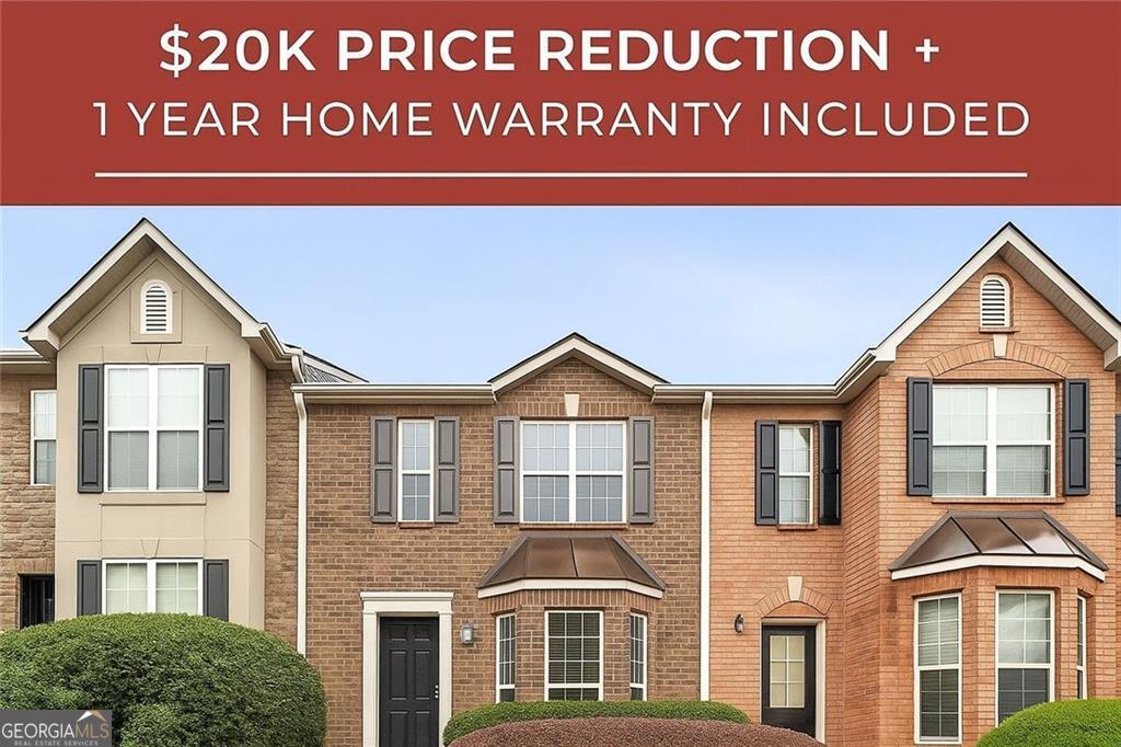 An updated charming 3-bedroom, 2.5-bathroom townhome nestled in the quiet Oakley Station community with NO HOA rental restriction. This well-maintained property, thoughtfully designed living space spread across two stories, makes it an ideal starter home for a new family just 30 minutes from downtown Atlanta in a quiet, established community with excellent connectivity. Open-concept design featuring a bright family room flowing into a fully-equipped kitchen with breakfast bar. Split bedroom plan with roommate-friendly layout. Master suite with walk-in closet and double-vanity bathroom