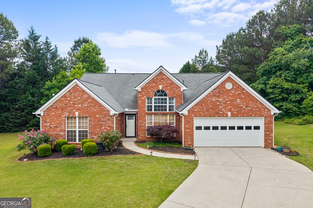 Photo of 935 Waldwick Drive, Lawrenceville, GA 30045 (MLS # 10763357)
